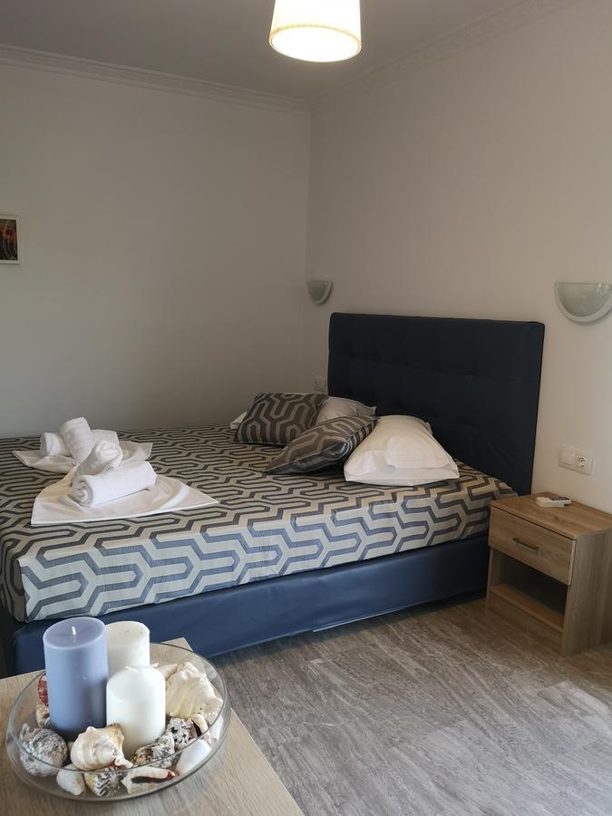 Poros Town Cielo Apartments מראה חיצוני תמונה